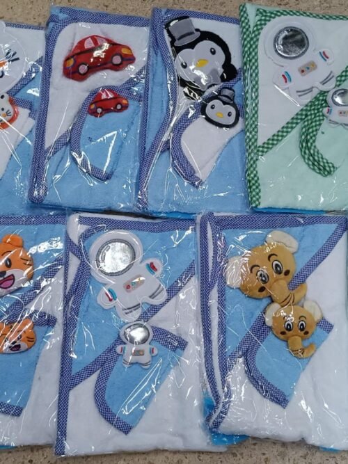 Accesorios - Toalla bebe estuche regalo CF