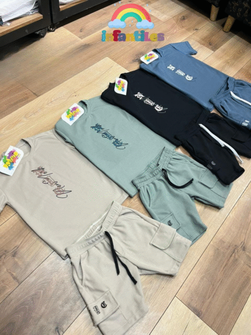 Conjunto deportivo niño FF